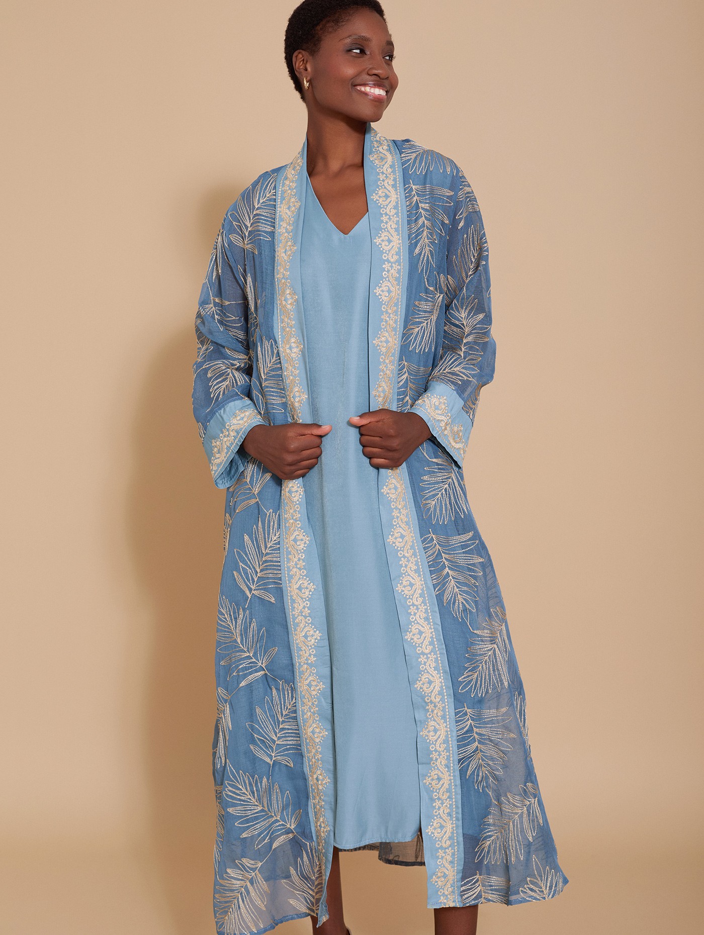 Embroidered kaftan and dress set 1