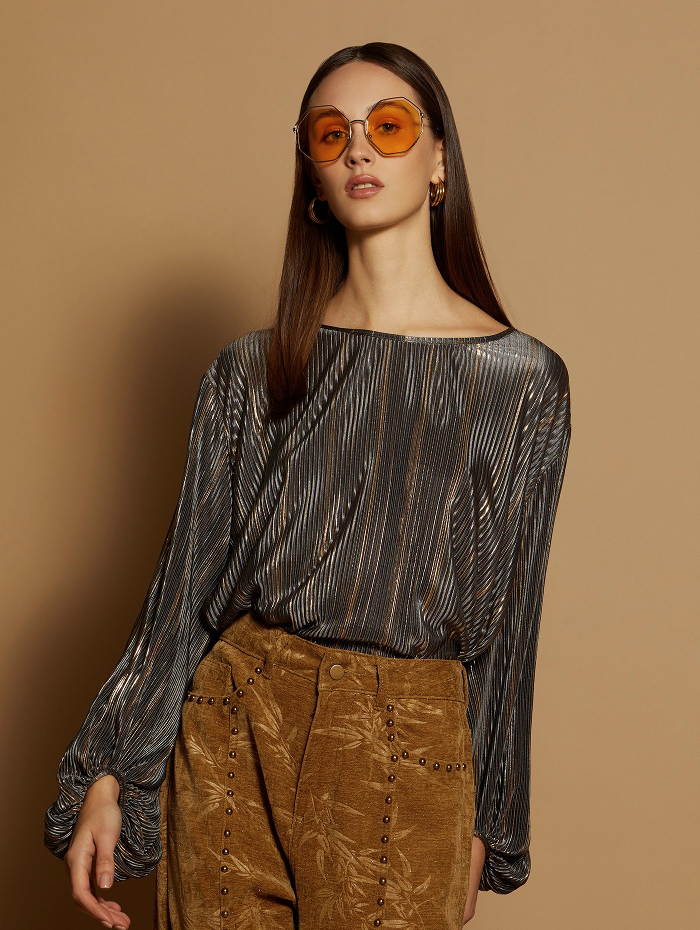 Pleated fabric blouse 3