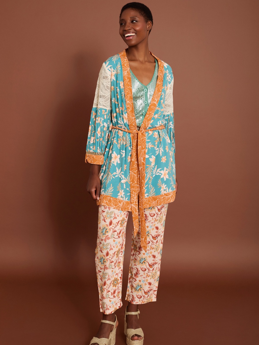 Bi-material short kaftan