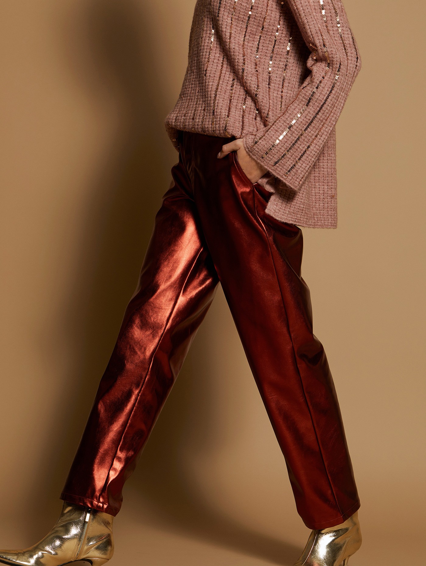 Metallic ankle-length trousers 5