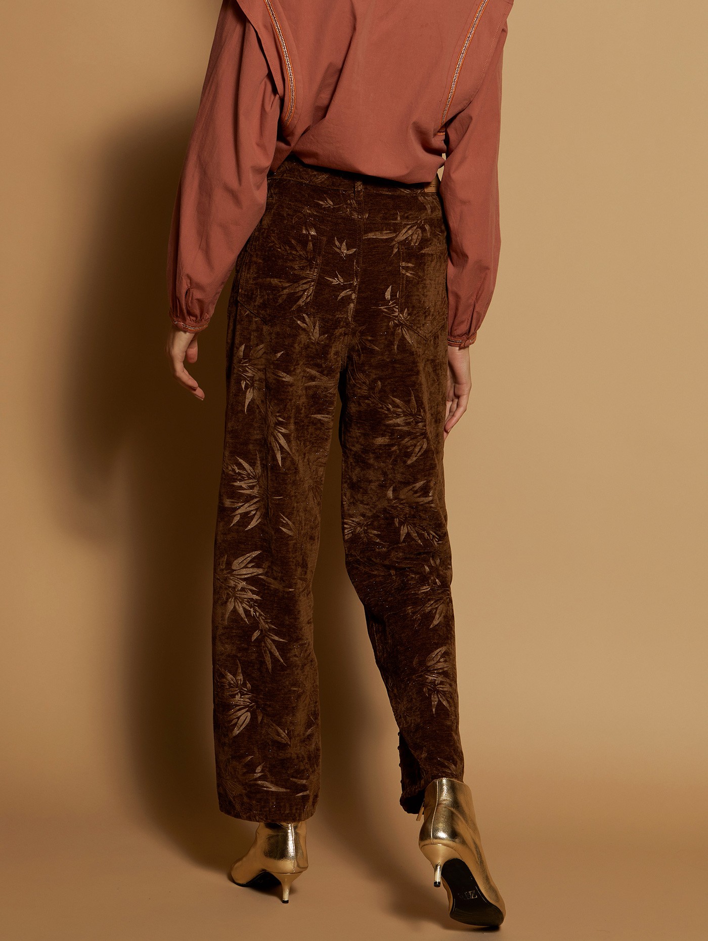 Velvet trousers with leaves 3