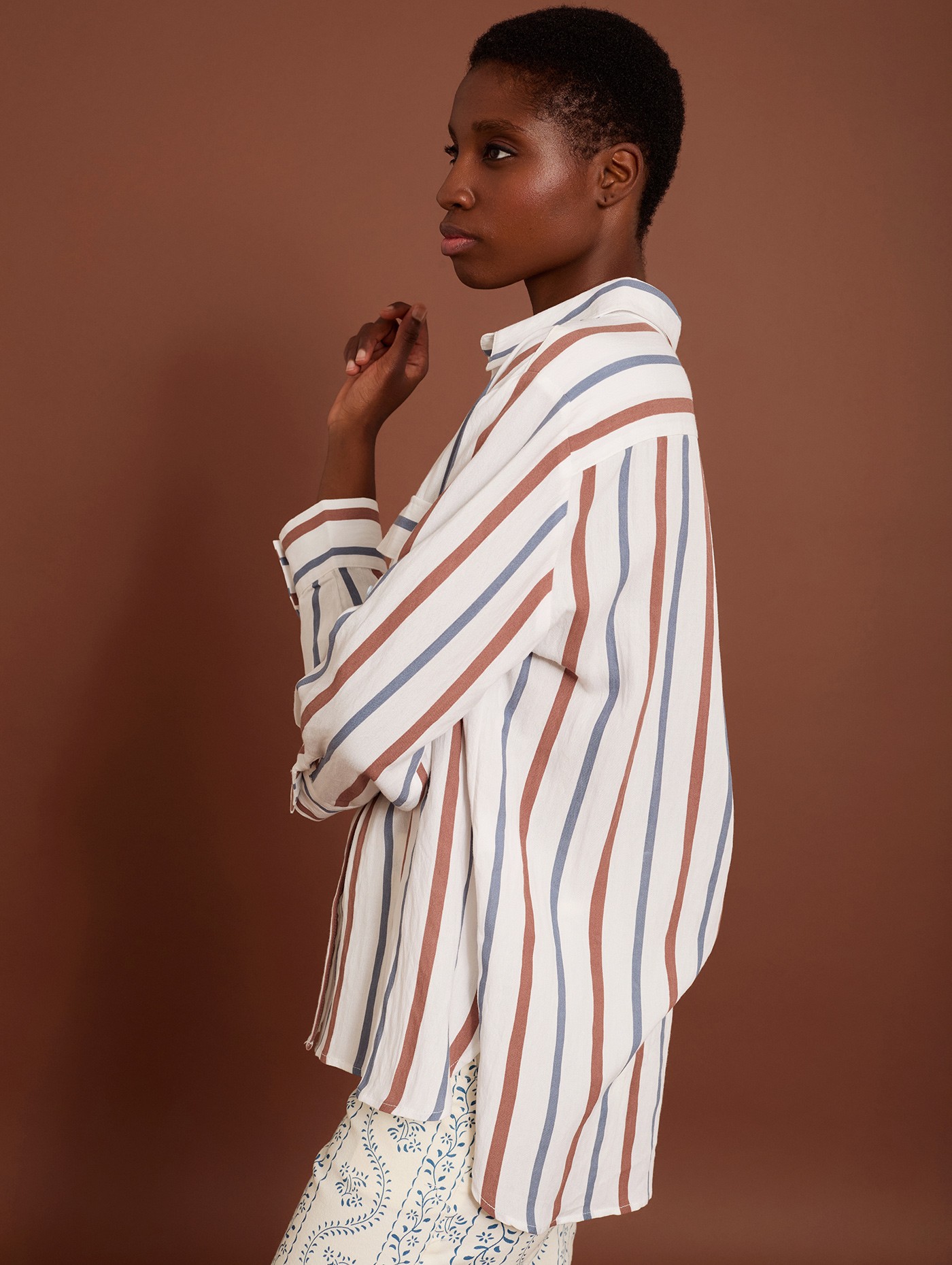 Oversize striped shirt 4