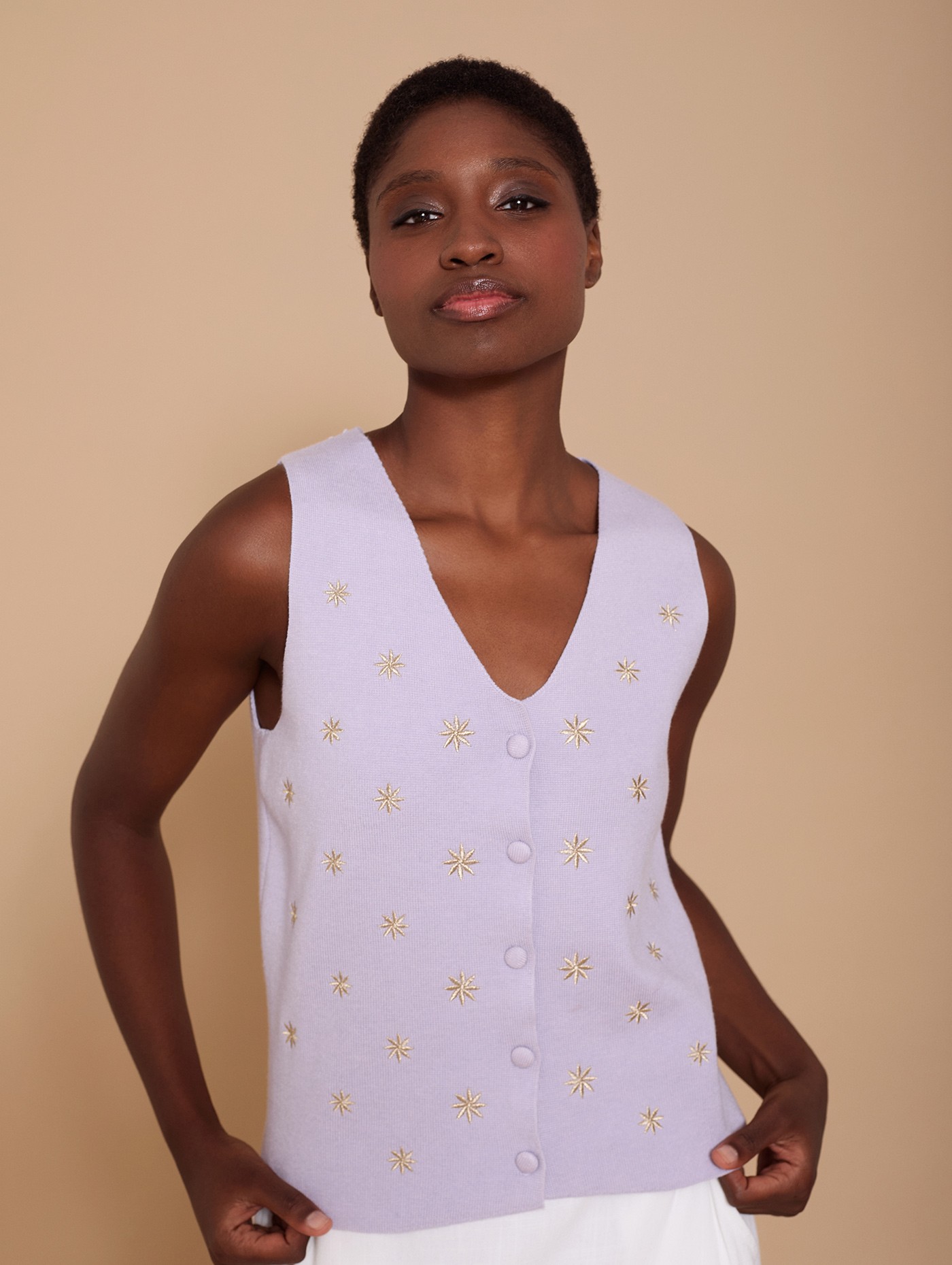 Knitted waistcoat with star embroidery 1