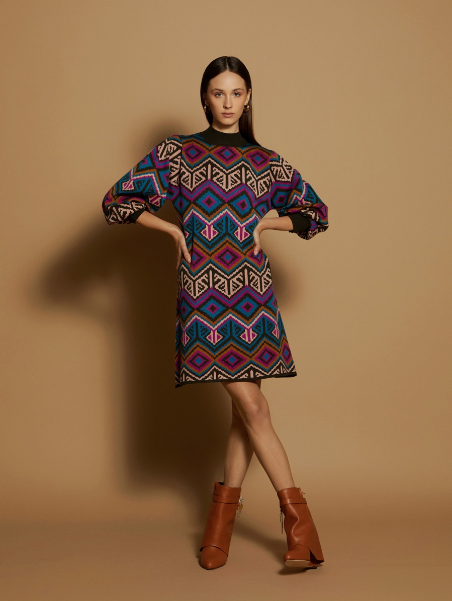 Printed short knitted dress